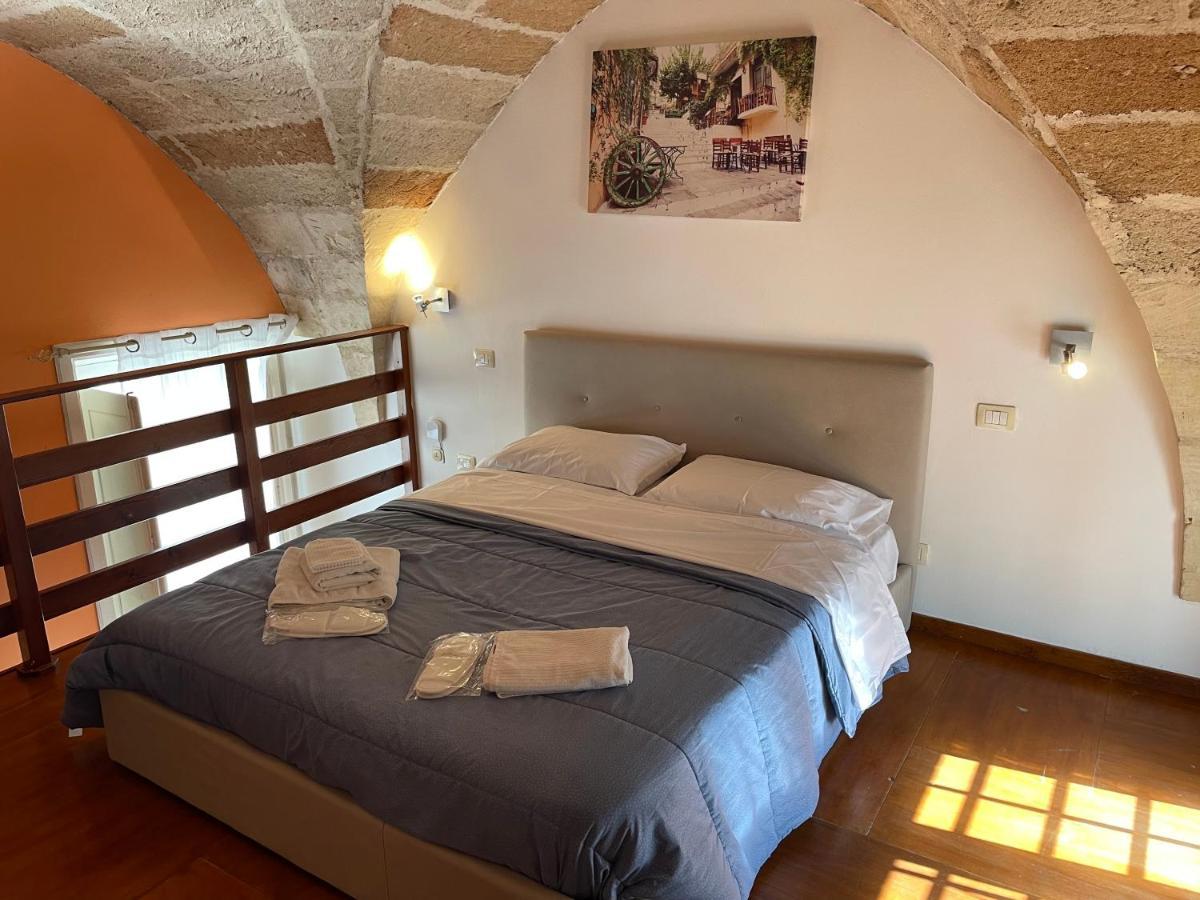 B&B Piazzetta Verdi Лечче Екстер'єр фото