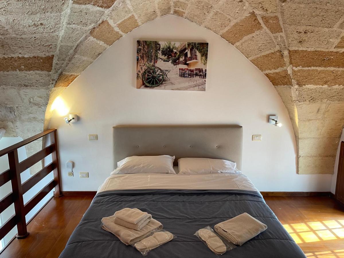 B&B Piazzetta Verdi Лечче Екстер'єр фото